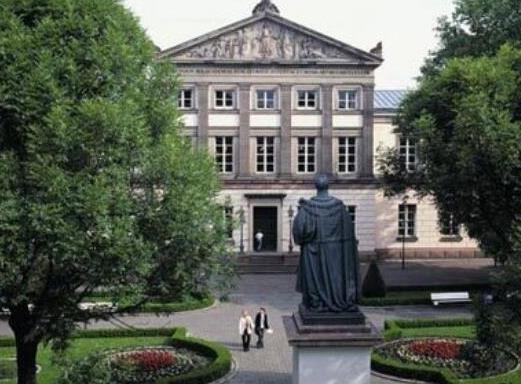 十大德國(guó)名校排行榜,慕尼黑大學(xué)、慕尼黑工業(yè)大學(xué)位居世界前列