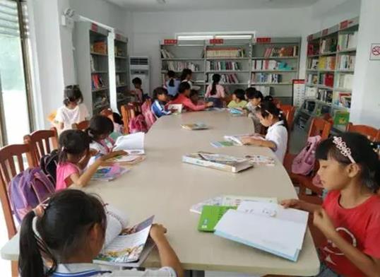 德陽市十大教育培訓機構排名,興唯瑋教育培訓學校幫你鞏固基礎