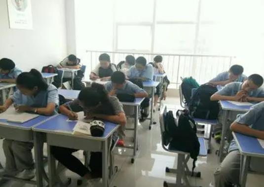 西昌市十大教育培訓機構,一品教育、瑞銘教育培訓中心提高學習率