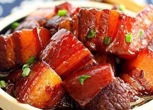 中國最出名的十大名菜排名,北京烤鴨被譽為天下美味、麻婆豆腐很經典