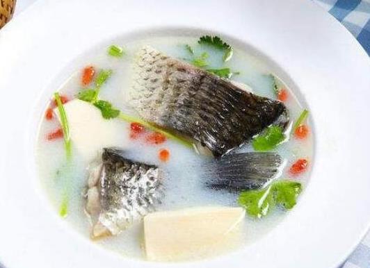 陜西人最愛吃的十道菜排名,葫蘆雞造型美觀、奶湯鍋子魚味道鮮美