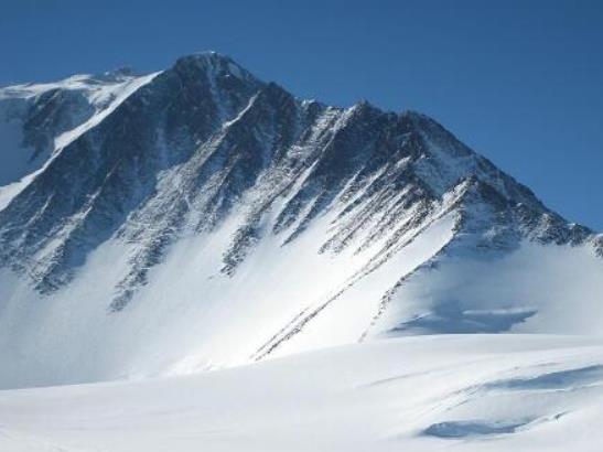 全球十大死亡山峰排行榜,喬戈里峰氣候惡劣、珠穆朗瑪峰地形險峻