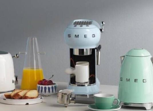 十大廚具奢侈品排名,Bertazzoni廚具、Smeg廚具讓你享受美食