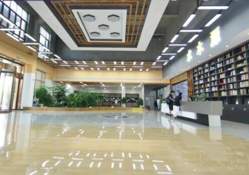 十大藝考培訓(xùn)機構(gòu)排行榜,老鷹畫室、水木源畫室老師專業(yè)經(jīng)驗豐富