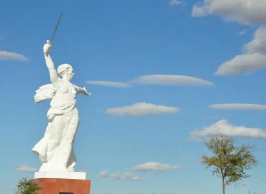 世界十大最高雕塑排名,中原大佛是世界最高、緬甸大佛風(fēng)景優(yōu)美