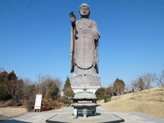 世界十大最高雕塑排名,中原大佛是世界最高、緬甸大佛風(fēng)景優(yōu)美