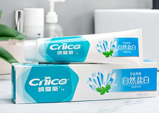 中國牙膏十大品牌排行榜,黑人牙膏、冷酸靈牙膏性價比都很高