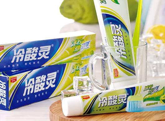 中國牙膏十大品牌排行榜,黑人牙膏、冷酸靈牙膏性價比都很高