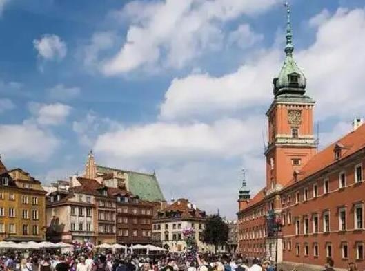 十大歐洲人口排名,俄羅斯重工業(yè)領(lǐng)域發(fā)達、德國是資本主義國家