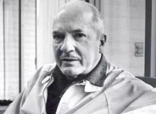 科幻小說三巨頭排名,亞瑟·克拉克多次獲得雨果獎