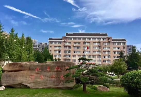 音樂藝術(shù)專科學(xué)校排行榜,上海工藝美術(shù)職業(yè)學(xué)院已有61年的成立歷史