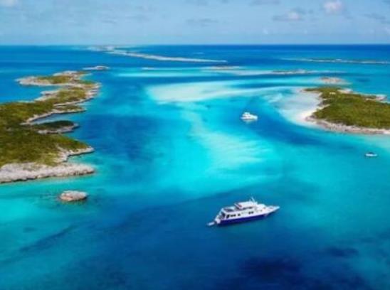 世界最美十大海島,馬爾代夫面積非常小、毛里求斯島是非洲少有富國之一