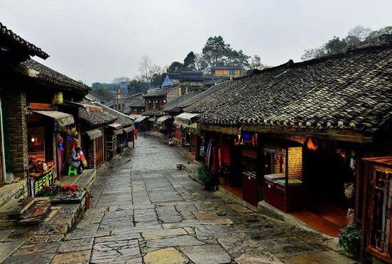 貴州省貴陽市十大旅游景點排行榜 貴陽有什么好玩的地方