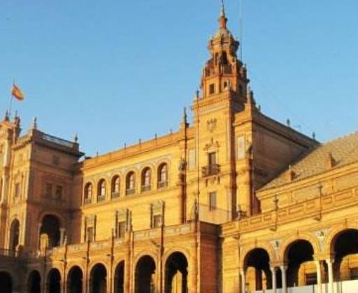 西班牙塞維利亞十大旅游排行 塞維利亞斗牛廣場是游客最多的一大景點