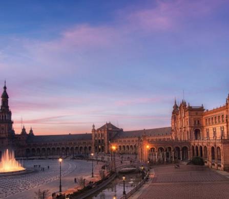 西班牙塞維利亞十大旅游排行 塞維利亞斗牛廣場是游客最多的一大景點