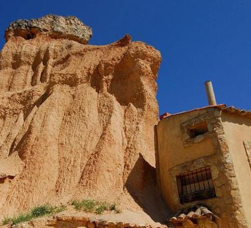 西班牙卡斯蒂利亞-萊昂自治區十大旅游排行 阿維拉被選為世界文化遺產
