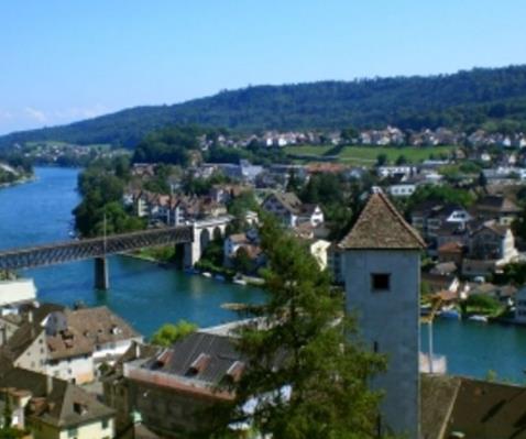 瑞士沙夫豪森州四大旅游排行 萊茵瀑布是歐洲最大的瀑布