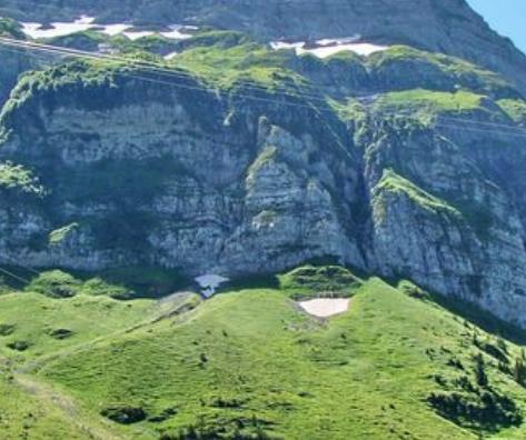 瑞士圣加侖州十大旅游排行 森蒂斯峰為瑞士東部最高的山峰