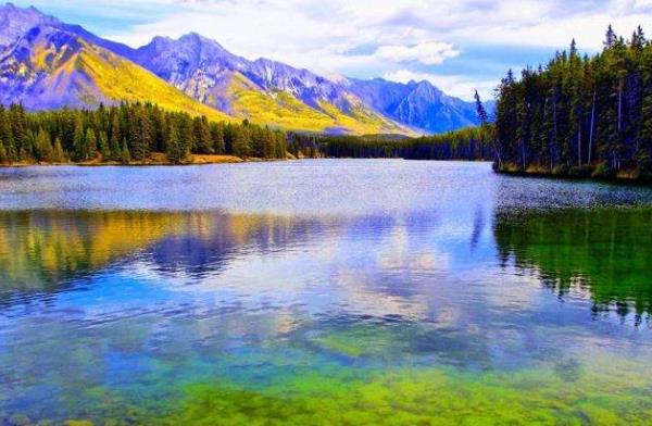 愛(ài)爾蘭羅斯康芒郡三大旅游排行 博艾修道院由西多會(huì)修士建于1161年