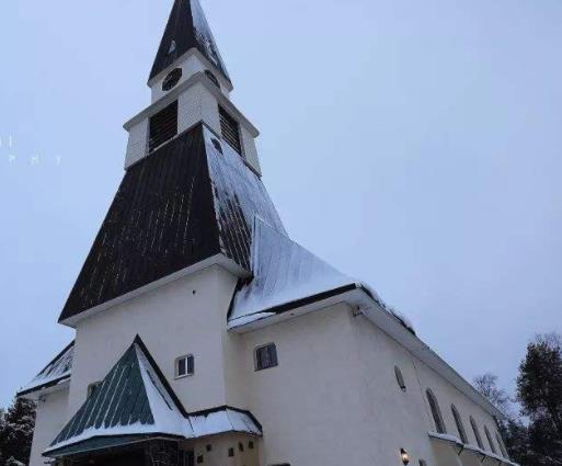 歐洲芬蘭拉普蘭區(qū)十大旅游排行 圣誕老人村是一組木建筑群