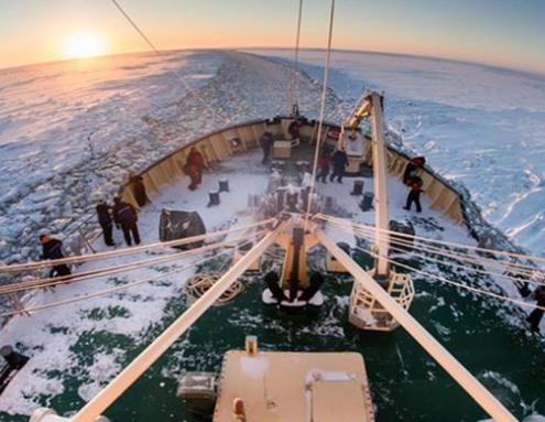歐洲芬蘭羅瓦涅米十大旅游排行 圣誕老人村位于羅凡涅米的北極圈上