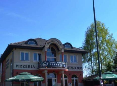 波蘭十大旅游景點排行 奧伊楚夫國家公園是波蘭最小的一個國家公園