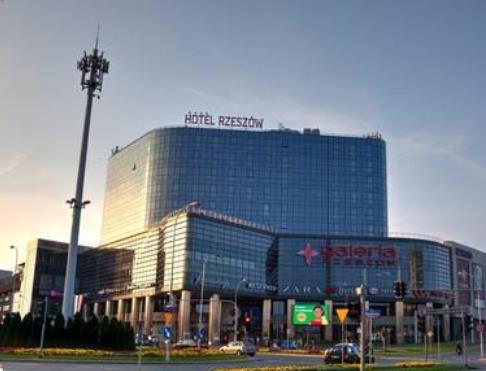 波蘭喀爾巴阡山省七大旅游景點排行 畢斯公園位于該國的東南部