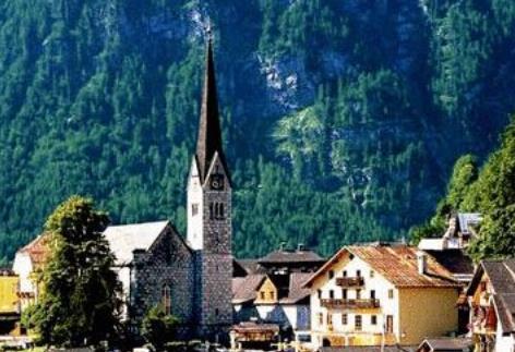 奧地利薩爾茨堡州十大旅游景點排行 薩爾茨堡位于奧地利的西部