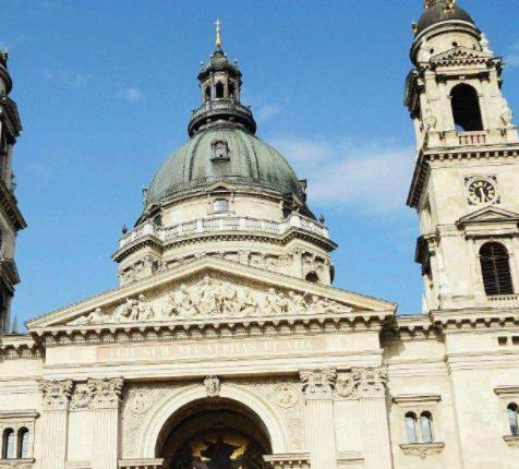 安道爾八大旅游景點排行 峽谷之屋位于安道爾首都安道爾城