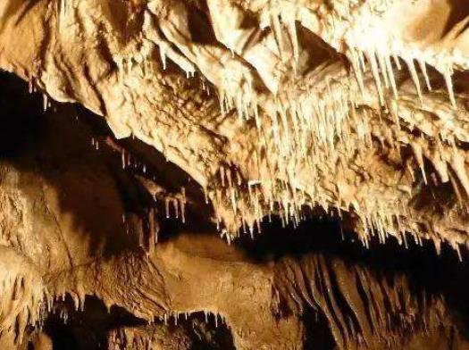 斯洛伐克十大旅游景點(diǎn)排行 阿格泰列克洞穴于1978年首次列為風(fēng)景保護(hù)區(qū)