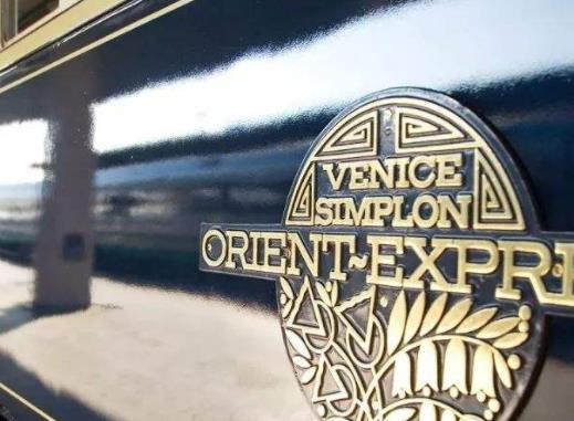 世界上最豪華的十大火車景點旅游排行 藍色列車是非洲最豪華的列車