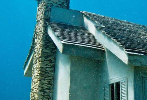 世界十大老式博物館旅游排行 老式服裝收藏館收藏了19世紀(jì)的服裝