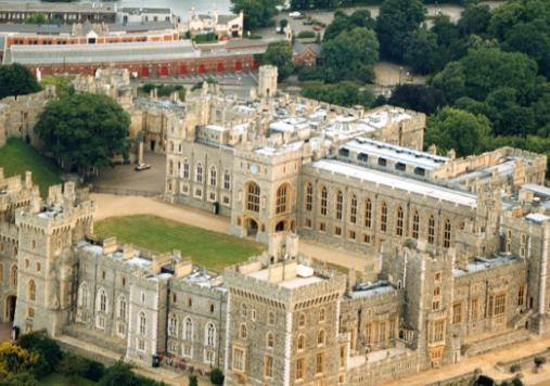 世界上最大的城堡和宮殿旅游景點(diǎn)排行 西班牙城堡建立于12世紀(jì)