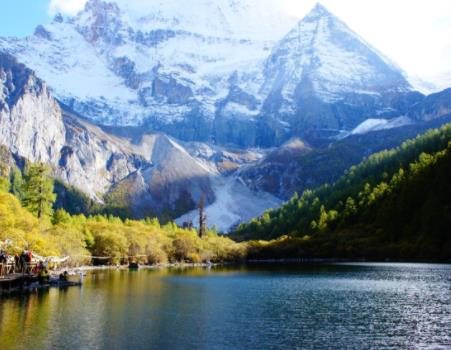 中國十大最適合情侶的旅游勝地旅游排行 夢幻張家界喻為“情人旅游線”