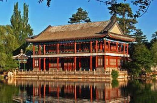 冬季十大國內養生蜜月天堂旅游景點排行 西湖被譽為“人間天堂”