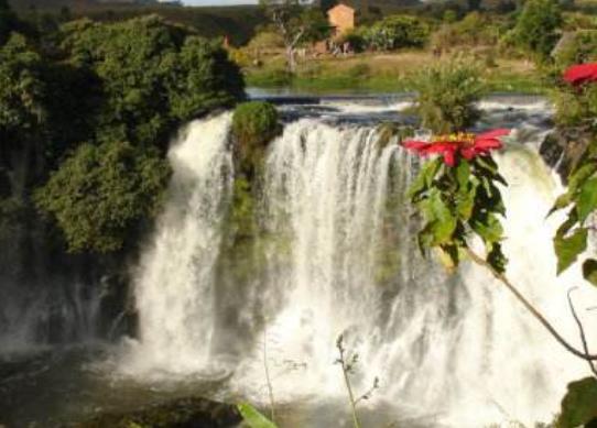 十大最珍貴的易碎美景旅游景點排行 蘇門答臘是一座青翠欲滴的綠島