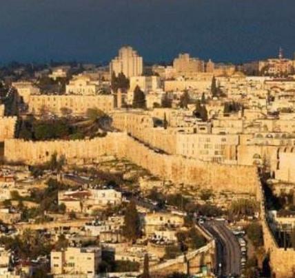 唯美希臘旅游必去的十大景點排行 帕提儂神廟神廟矗立在衛城最高點