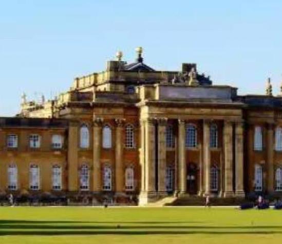 世界上最著名的十大頂級餐廳景點旅游排行 花鼓餐廳十分受歡迎