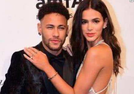 NBA十大女神排行 湖人球星尼克-揚的說唱女友阿塞莉婭生性豪放