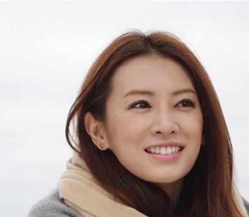 亞洲十大治愈女神排行 劉詩詩舉止得體有大將之風