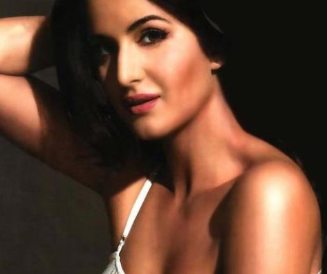 印度十大美女排行 薇迪雅.巴蘭出身貴族家庭美貌和才華并存的明星