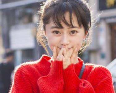 微博上的網紅排行 張沫凡是一位90后的美女她是微博紅人