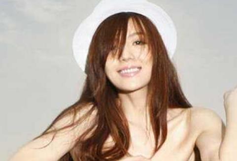 十大宅男女神排行 Angelababy曾與日本界一姐一同走秀