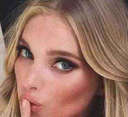 Instagram上新晉的性感女神排行 Elsa Hosk前段時間剛參加維密大秀