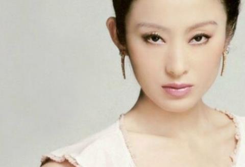 港片十大古裝美女排行榜 李嘉欣五官精致楚楚動(dòng)人