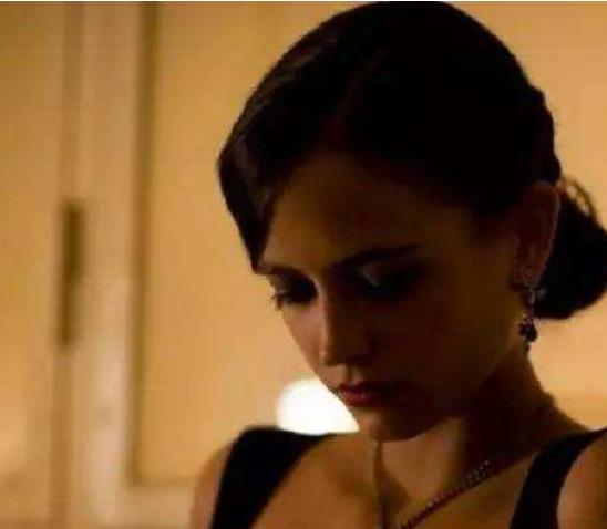 法國十大最美麗的女明星排行 威斯皮塞曾在2011年擔任過霍特-萊西小姐