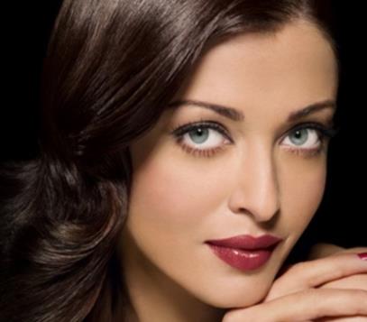 寶萊塢眼睛最美的十大女星排行 米爾扎被公認為是一位美麗的女演員