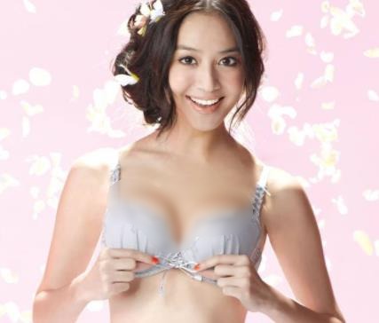 胸部最美的女明星排行 清純加妖艷的性感陳喬恩的雙重性感大餐