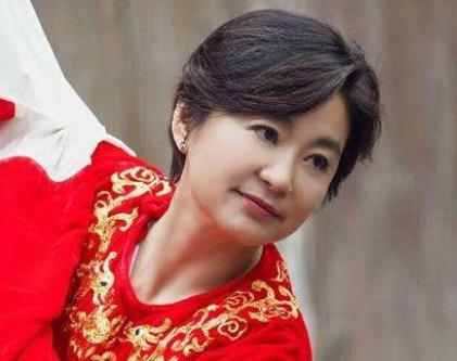 擁有私人飛機的明星排行 周杰倫一架波音737