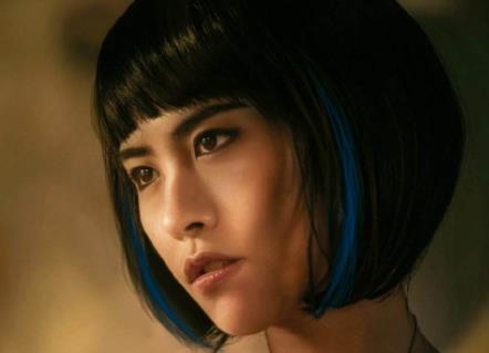 盤點(diǎn)電影中的八大女機(jī)器人排行 森麻子面孔冷艷身形瘦削